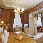 Imperial & Restaurant Szálloda 5*