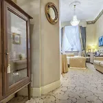 Imperial & Restaurant 5*