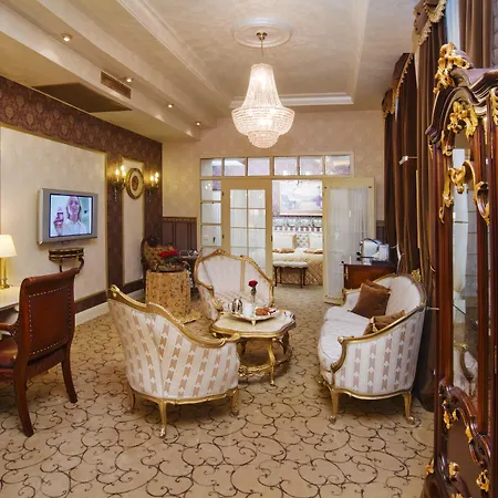 Imperial & Restaurant Hotel Vilnius