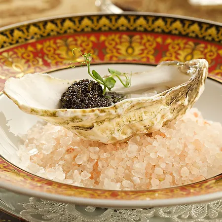 Отель Imperial & Restaurant 5*