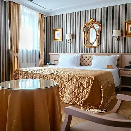 Imperial & Restaurant Hotel 5*