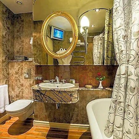 Imperial & Restaurant 5*