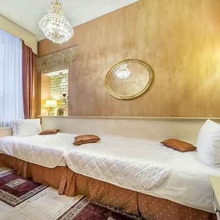 Imperial & Restaurant 5*