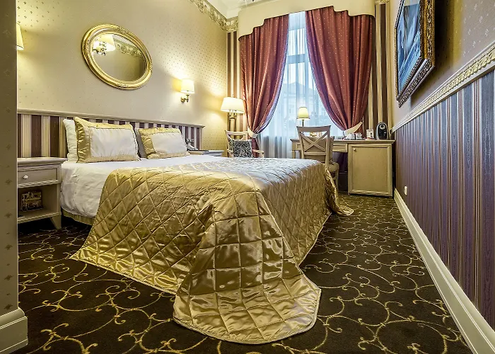 Imperial & Restaurant Hotel