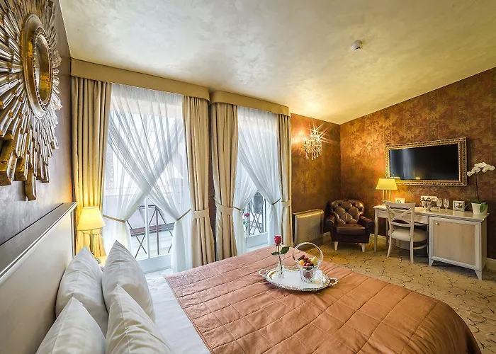 Imperial & Restaurant Hotel