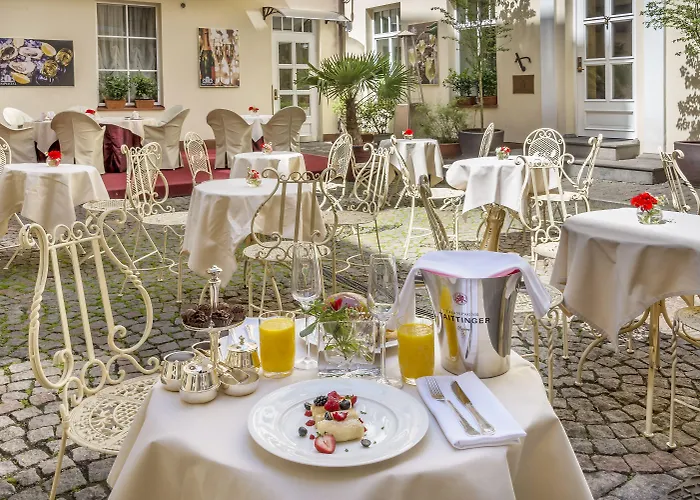 Imperial & Restaurant Hotell