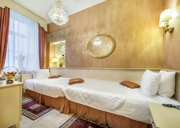 Imperial & Restaurant 5*