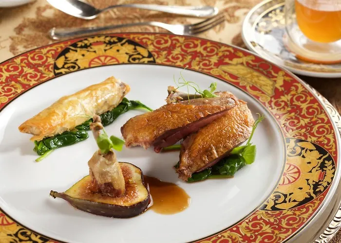 Imperial & Restaurant 호텔 5*