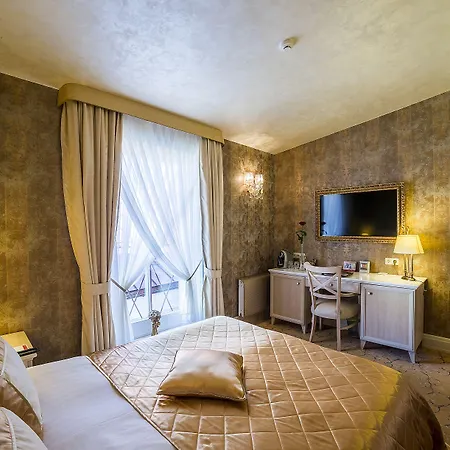 Imperial & Restaurant