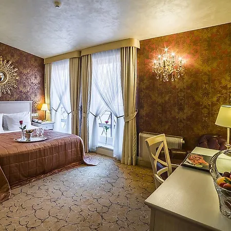 Imperial & Restaurant Vilnius