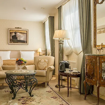 Imperial & Restaurant Hotel 5*