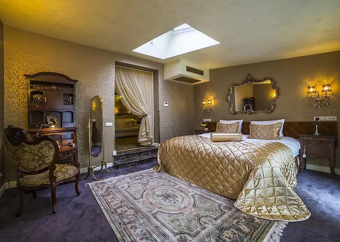 Imperial & Restaurant Hotel